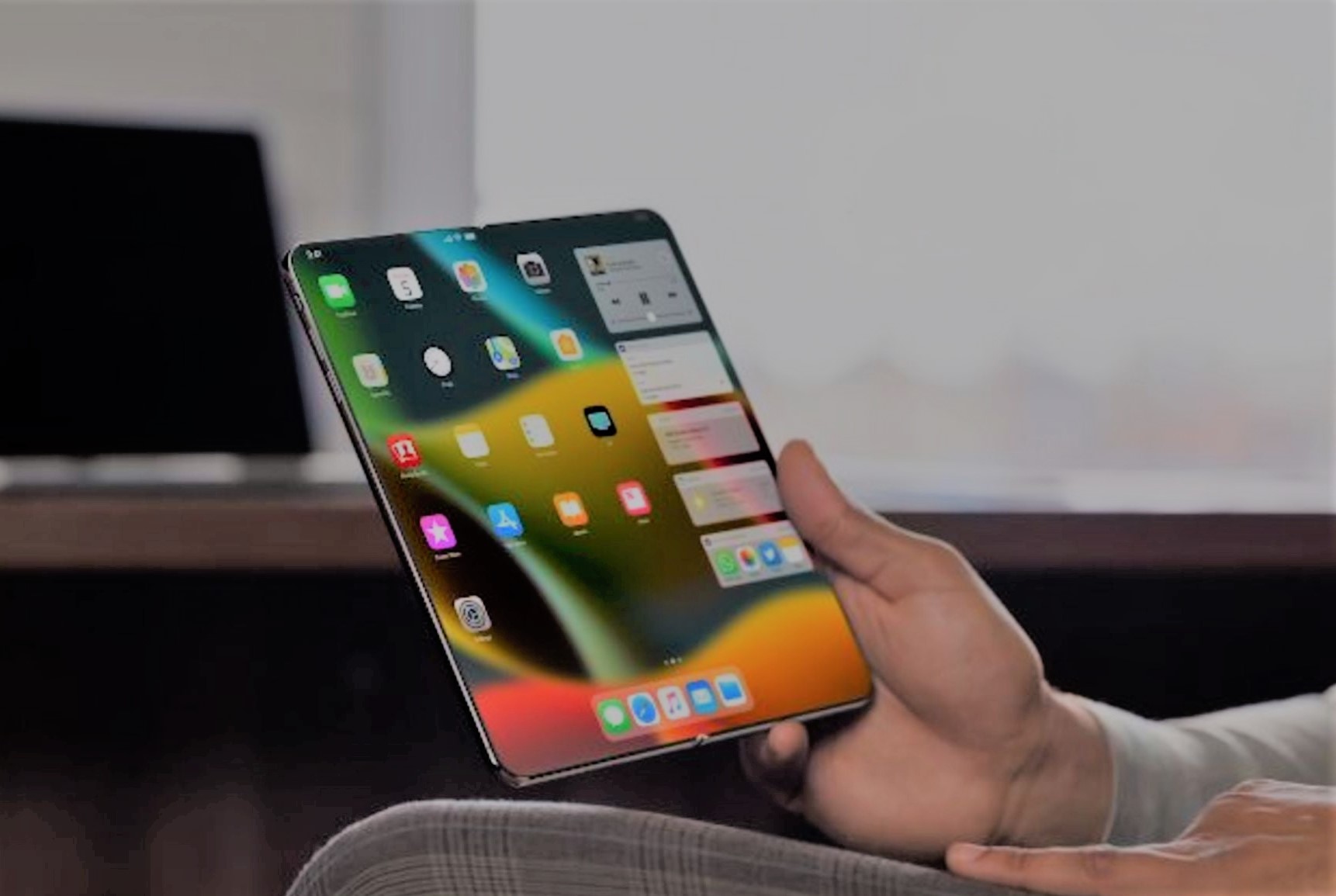 Apple May Be Testing A Foldable Device Bigger Than An iPhone